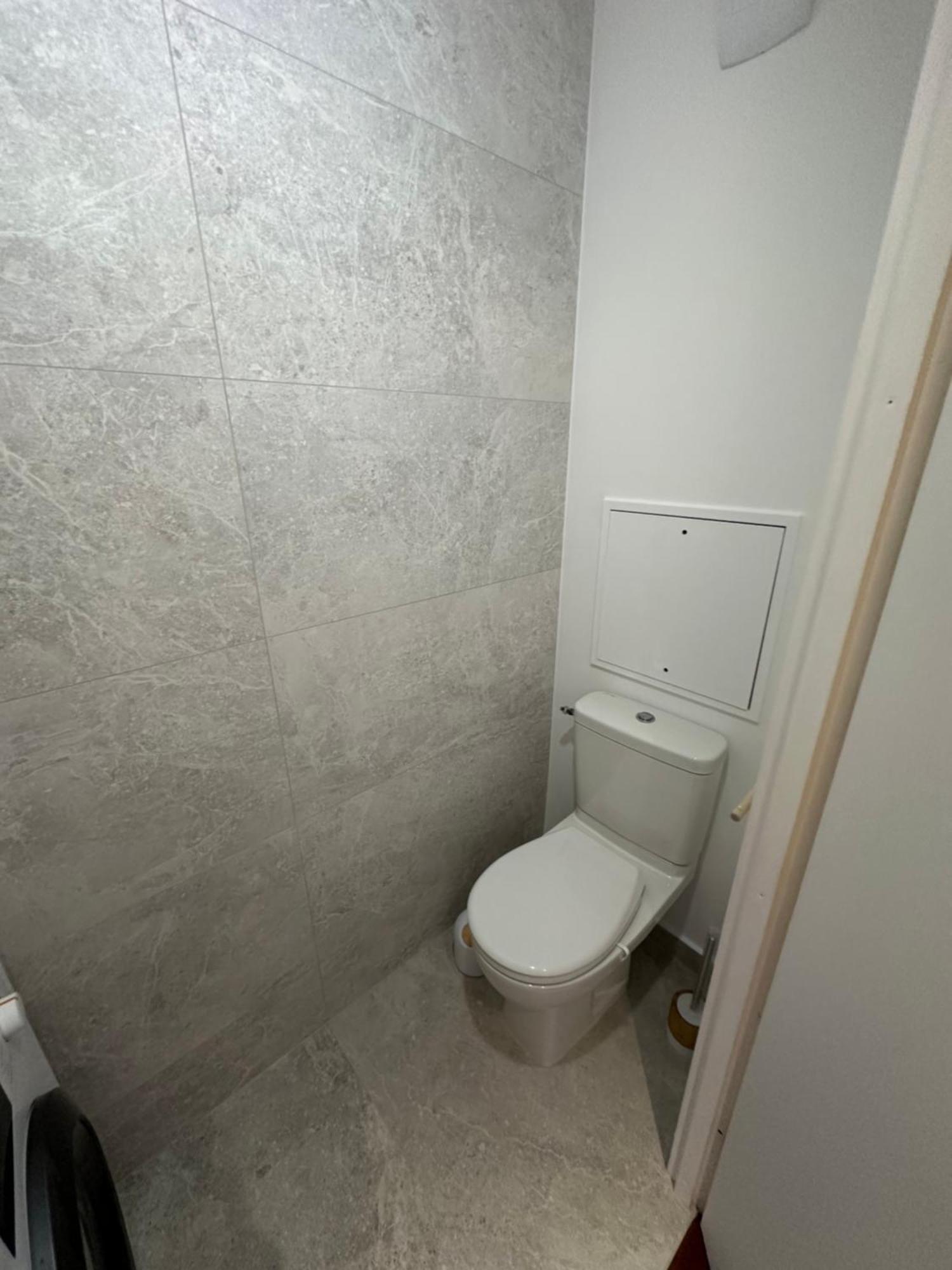 Air Conditioned 78 M2, Terrace 50m2 *